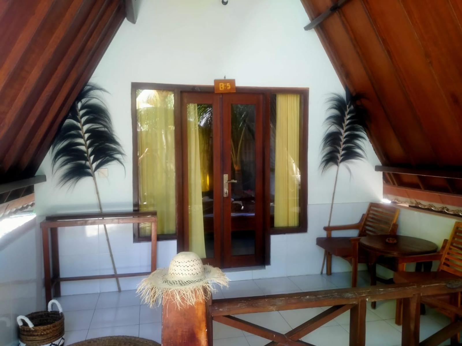 Hakuna Matata Resort Gili Air Exterior photo